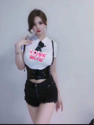 希希Gina在社交平台上的声誉如何?评估希希Gina的口碑