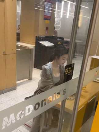 徐珺大哥舰长提督朋友圈系列套图&视频,全新合集