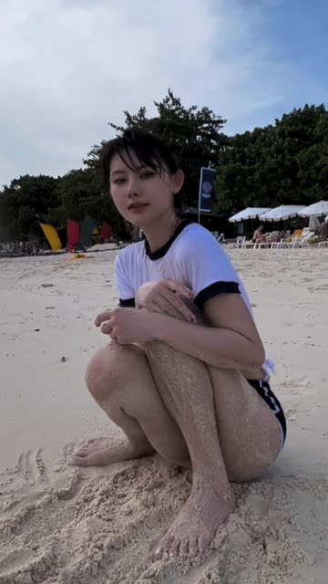模特就是阿朱啊,紫色纱裙主题性感薄纱长裙