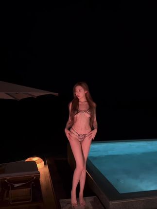 甜不二子觅圈作品曝光,颜值与勇气的完美结合