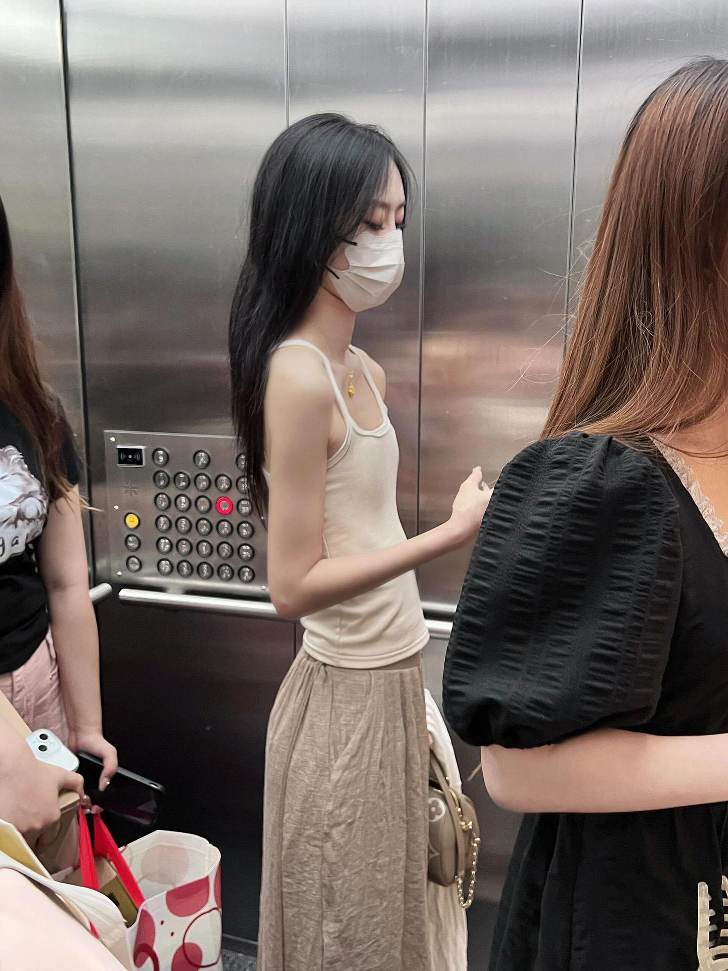 脸红Dearie维密作品大赏,高铁之旅体验如何?