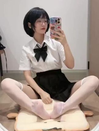 王胜利密友圈探秘她的私密交友圈,王胜利个人资料介绍