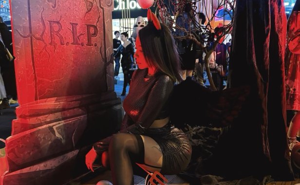 果儿Victoria弹钢琴，国际版TikTok太清凉