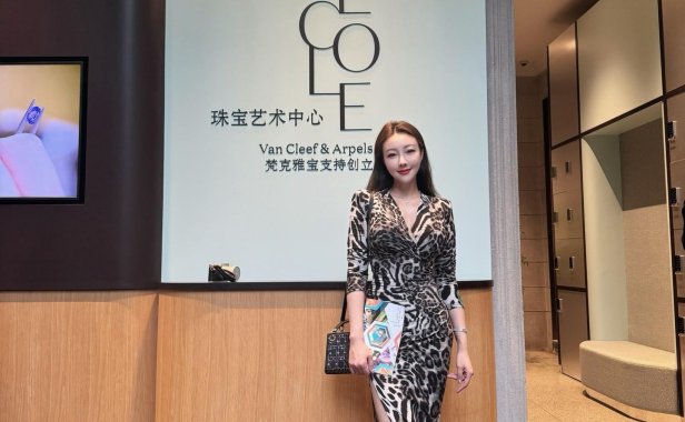 果儿Victoria微密圈写真合集，持续更新中