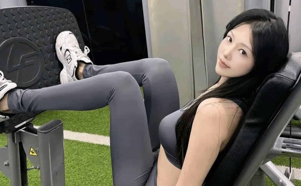 抖娘利世作品发布渠道探秘,了解她作品发布的线索